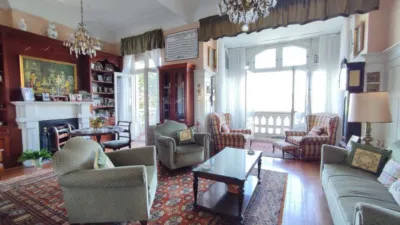 Apartment on Calle de María Díaz de Haro photo 4
