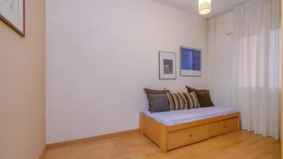 Apartment on Via Augusta photo 30
