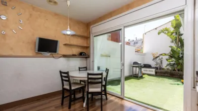 Terraced House in Centre photo 11