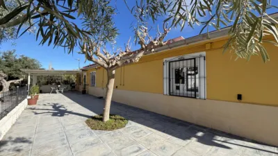Chalet en El Moralet photo 29