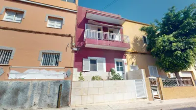 House on Calle Rodrigo De Triana, 32 photo 2