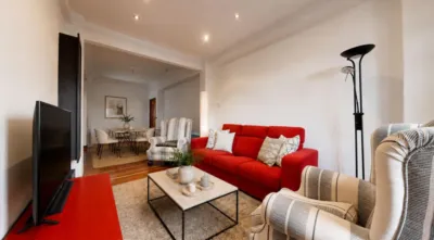 Apartment on Calle María Díaz de Haro photo 3