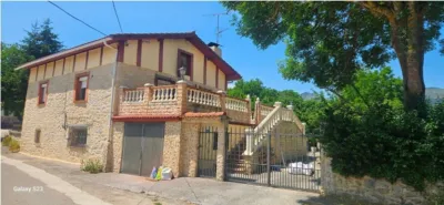 Chalet on Castresana Street photo 2