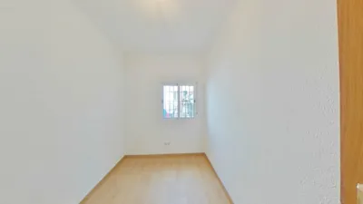 Apartment in Simancas photo 8
