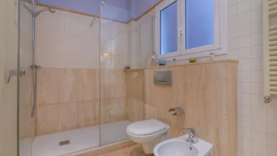 Apartment on Via Augusta photo 25