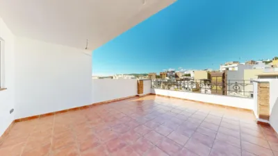 House in the Centre photo 6