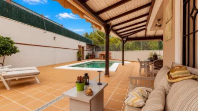 Chalet in Capellanía - Retamar photo 3