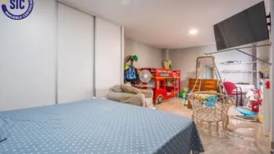 Flat on Isaac Peral Street photo 19