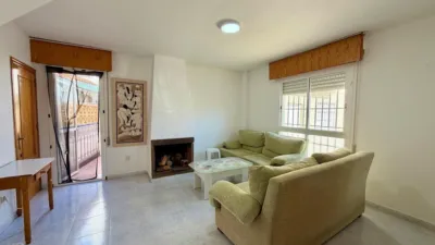 Terraced house on Camino de La Naranja street photo 5
