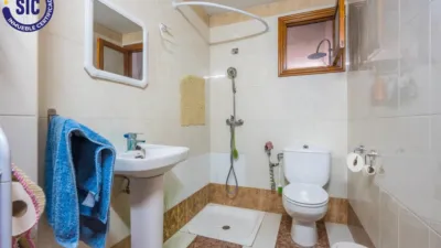 Flat on Isaac Peral Street photo 29