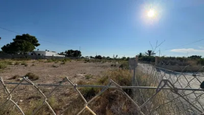 Terreno en venta en Calle Polígono 165 Paraje 3 Altabix - Vista 4