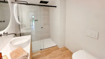 Apartment on Carrer de Marina photo 14
