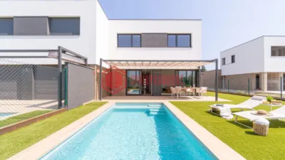 Chalet in Urbanizacion Bon Relax photo 3