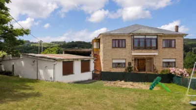 Chalet in Cerrazo photo 2