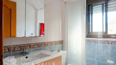 Semi-detached house on Carrer de Miguel Hernández photo 18