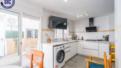 Flat on Isaac Peral Street photo 3