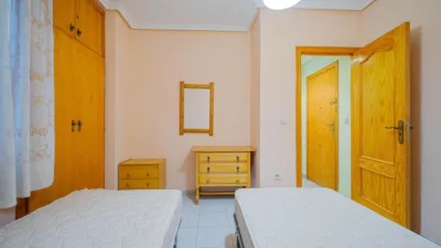 Apartment on Calle de la Loma photo 12