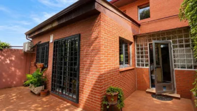 Semi-detached house on Calle del Encinar photo 26