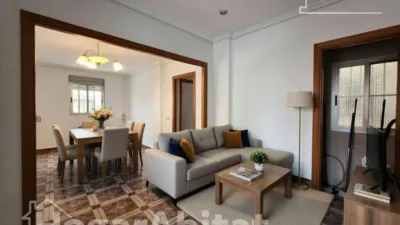 Apartment on Nicolau de Monsoriú Street photo 2