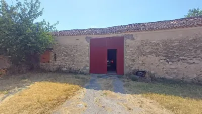 Rustic farm on Calle del Palomar photo 12
