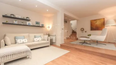 House in Centre photo 8