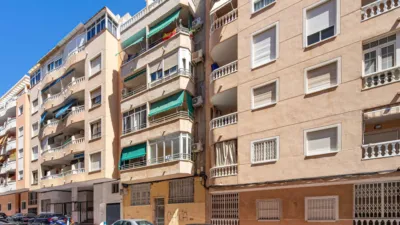 Apartment on Calle de la Loma photo 18