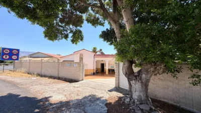 Chalet on Calle Peinada La photo 2