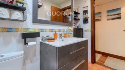 Flat in Lanbarketa photo 32
