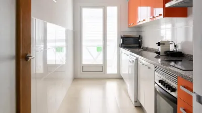 Apartment in Montroy photo 16