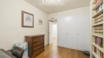 Apartment on Santa Cruz de Marcenado Street photo 18