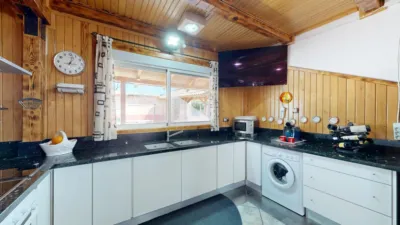 Chalet on Calle Pita (De La) photo 64