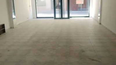 Local comercial en alquiler en Calle de la Concordia - Vista 3