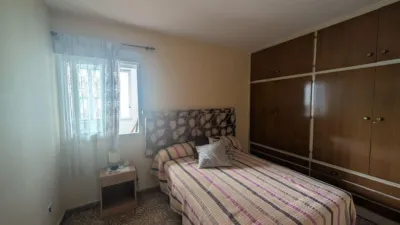 Apartment on Calle de Tomás de Villarroya photo 11