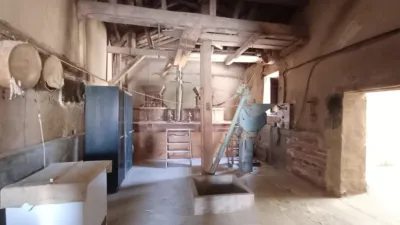 Rustic farm on Calle del Palomar photo 8