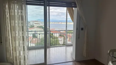 Apartment on Carrer de la Pujada del Puig Rom photo 8