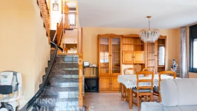 Semi-detached house on Carrer de Miguel Hernández photo 4