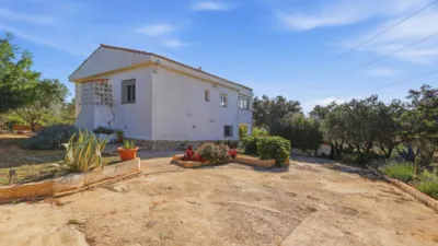 Chalet in Buñol Area photo 2