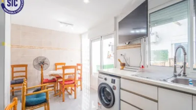 Flat on Isaac Peral Street photo 4