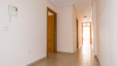 Apartment on Jose Martinez Ruiz-Azorin Street photo 33