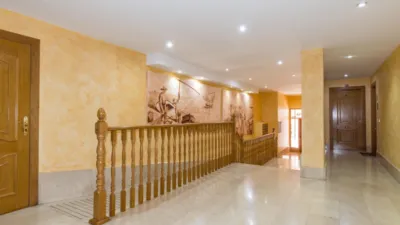 Apartment on Jose Martinez Ruiz-Azorin Street photo 34