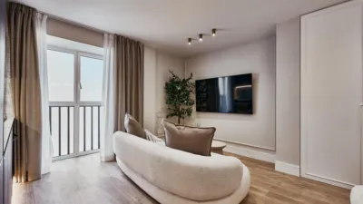 Apartment on Calle del Piamonte photo 3