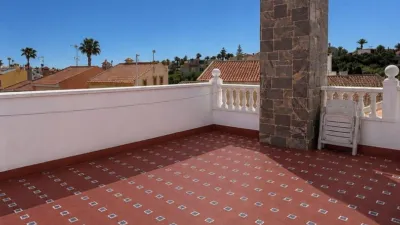 Chalet on Calle Cala Capitan-Cabo Roig photo 42