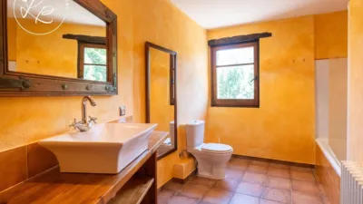 Rustic finca on Lloc Riera Mas Coromina street photo 14