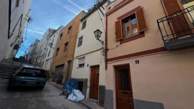 Flat on S Joan Street, No. 8 photo 3