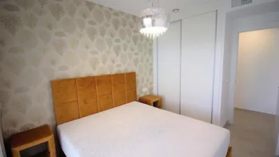 Apartment on Carrer de Canarias photo 12