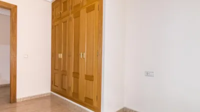 Apartment on Jose Martinez Ruiz-Azorin Street photo 31
