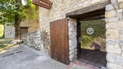 Rustic finca on Lloc Riera Mas Coromina street photo 4