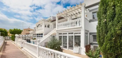 Casa – Orihuela, Residencial Jumilla III, Urbanización Horizonte - Vista 3
