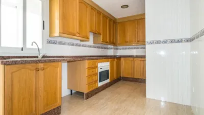 Apartment on Jose Martinez Ruiz-Azorin Street photo 12