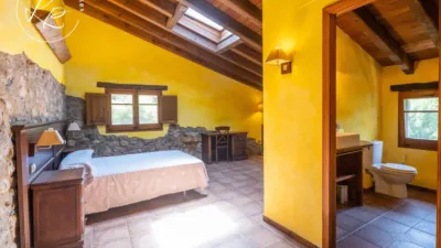 Rustic finca on Lloc Riera Mas Coromina street photo 16